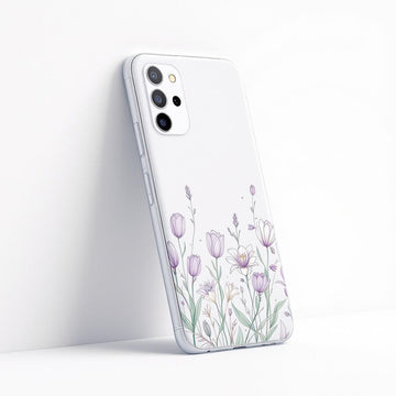 A Samsun custom phone case in white color with flowers